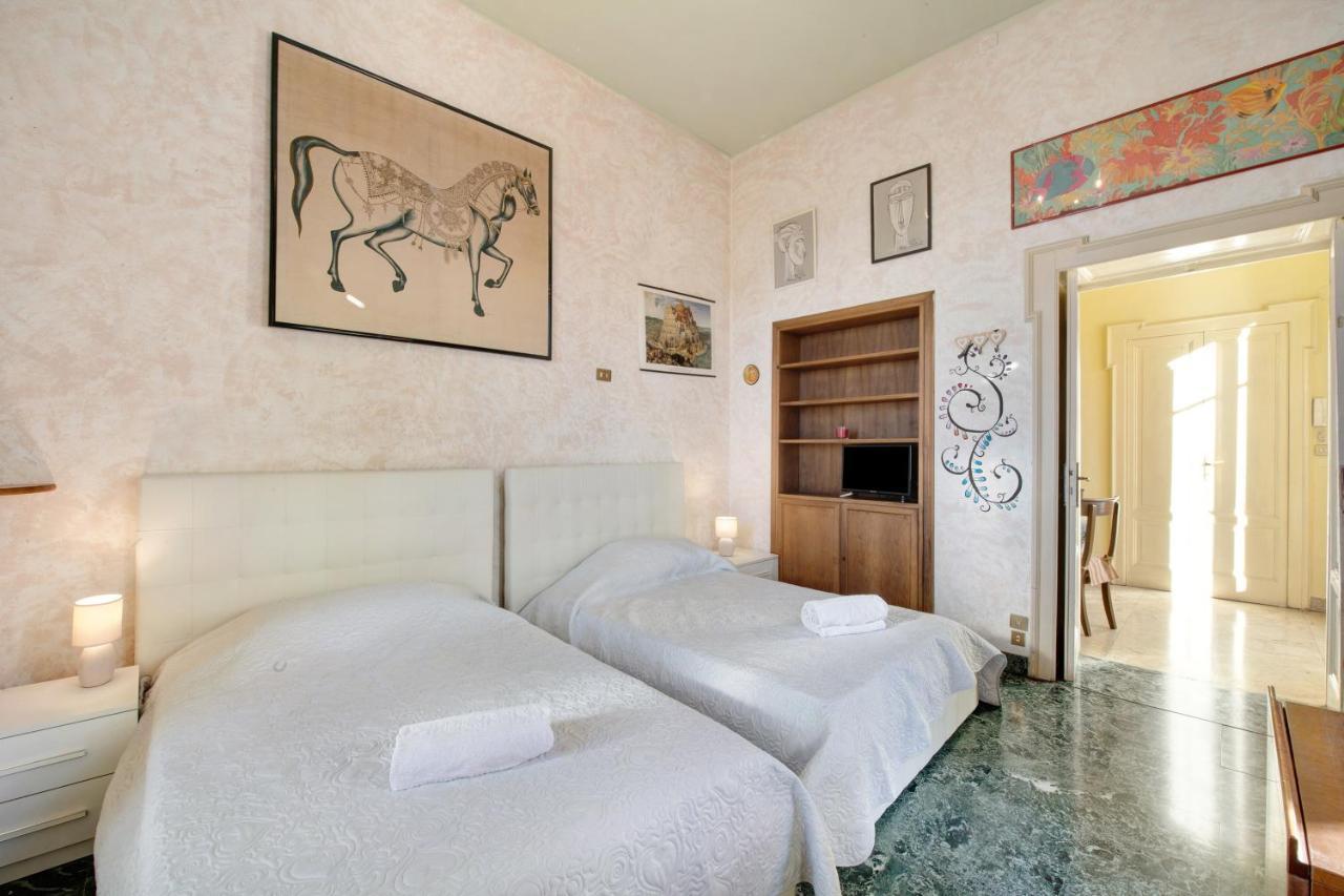 App Mughetto In Villa Marchello Brunate Extérieur photo