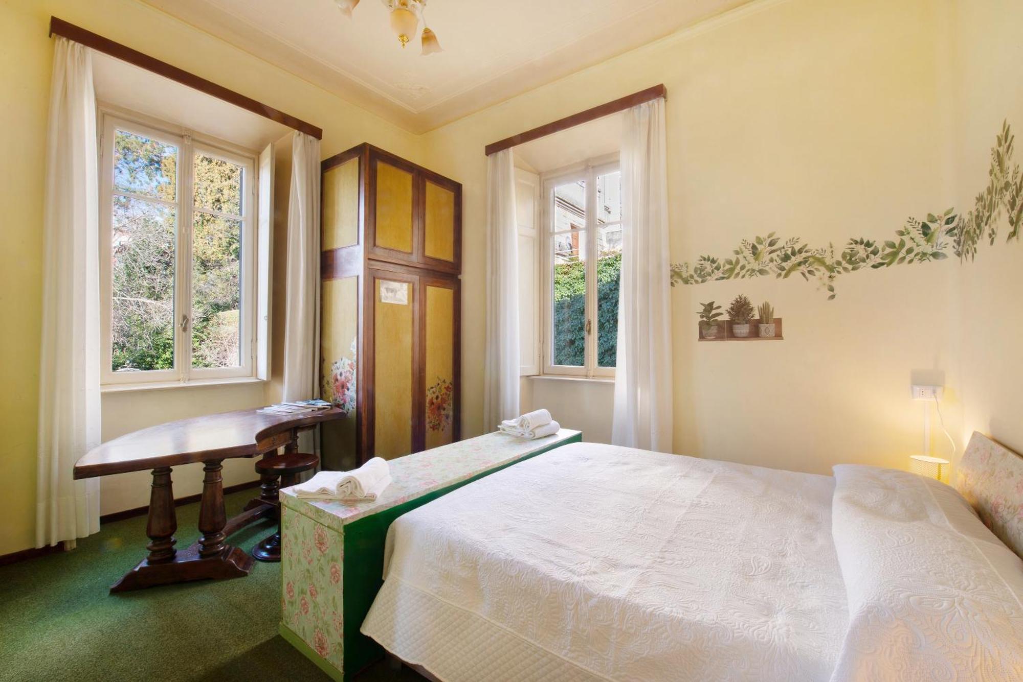 App Mughetto In Villa Marchello Brunate Extérieur photo